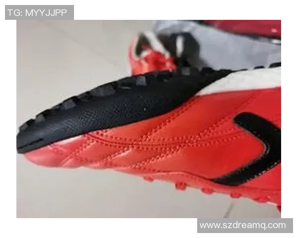 足球明星专属球鞋鞋袋的时尚与实用完美结合探秘