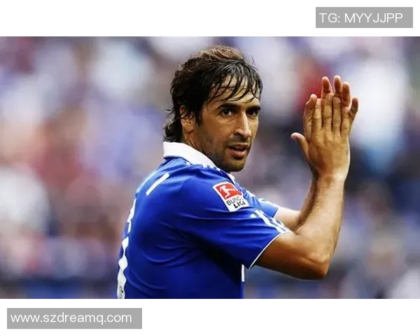 足球明星女球员高清表情头像分享展现魅力与风采 足球明星女球员高清表情头像分享展现魅力与风采